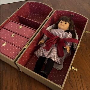 Samantha's Steamer Trunk (Pleasant Company)